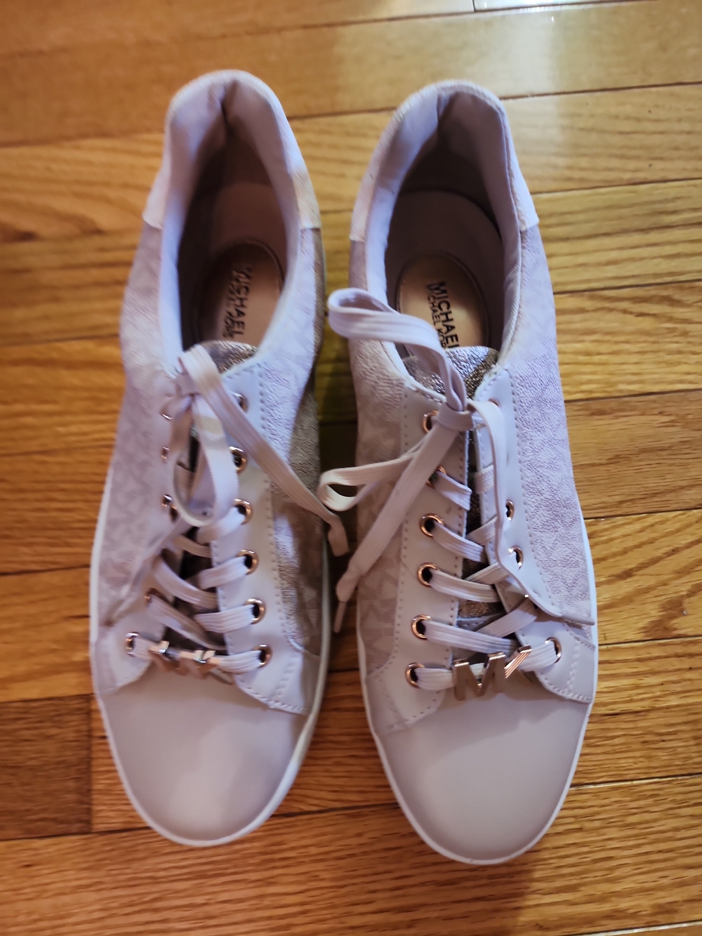 Michael Kors Poppy Monogramed Women's Light Pink Lace-Up Sneakers